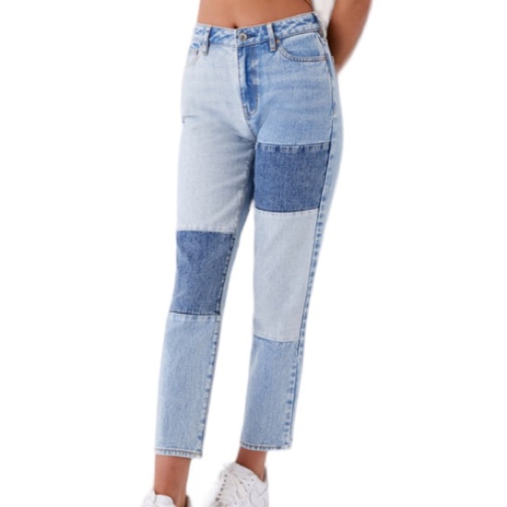 PacSun Patch On Blue Mom Jeans Size 25